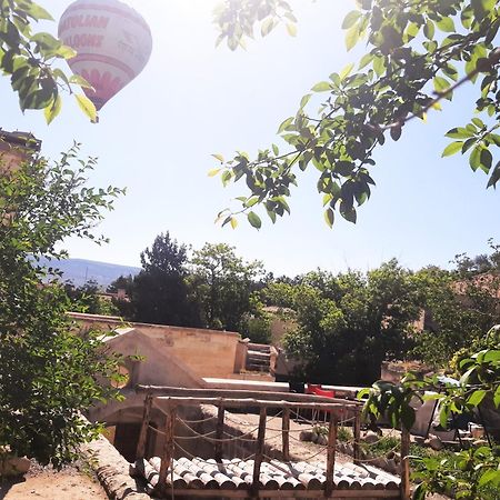 Armesos Cave Hotel 어굽 외부 사진