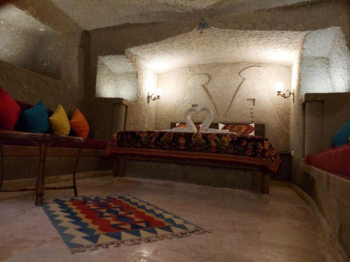Armesos Cave Hotel 어굽 외부 사진